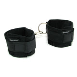 Soft Cuffs in Black